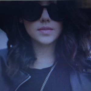 Meet your Posher, Debra